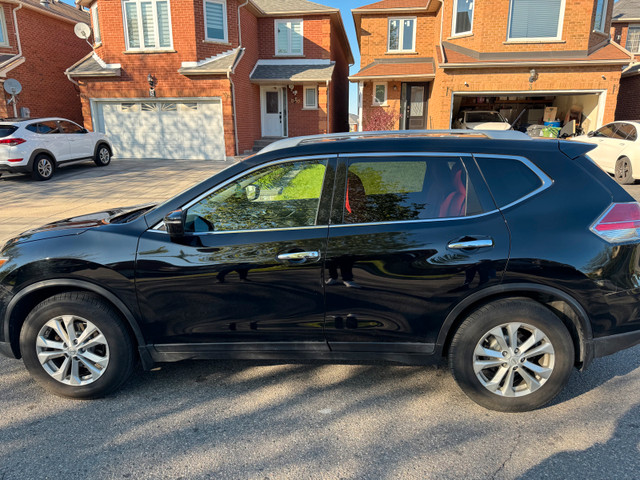 2015 Nissan Rouge SV in Cars & Trucks in City of Toronto - Image 3