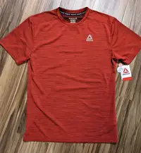 Reebok Moisture Wicking Athletic T Shirt Mens S NWT