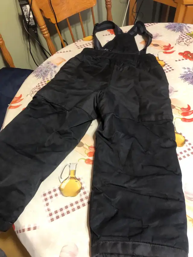 pantalon de neige pour enfant gr: Small  in Kids & Youth in Longueuil / South Shore - Image 5
