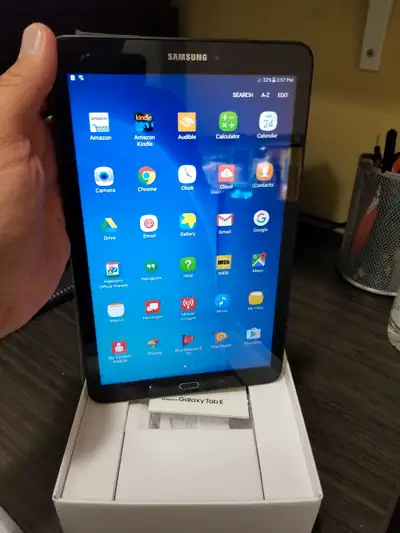 Samsung Galaxy TAB E,16GB,9.6";Original,Unlocked,WiFi+SIM, View more