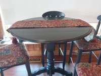 Bar Height Table & Chairs Drop w/down side leaves