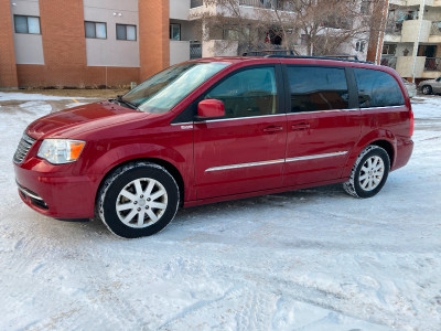 Chrysler Town Country 2015