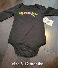 Boys size 6-12 months Halloween onsie (new with tag)