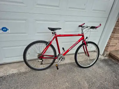 Giant Yukon tuned up mountain bike (21.5" alumn frame), View more