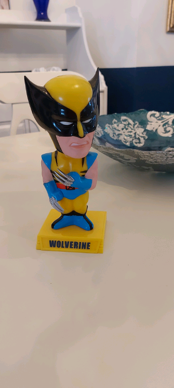 Wolverine bobble head 
