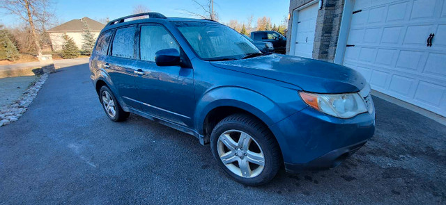 2010 Subaru Forester in Cars & Trucks in Ottawa - Image 3