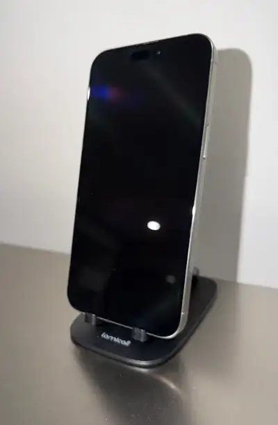 Apple iPhone 15 Pro Max - 256 GB - Natural Titanium (Unlocked), View more