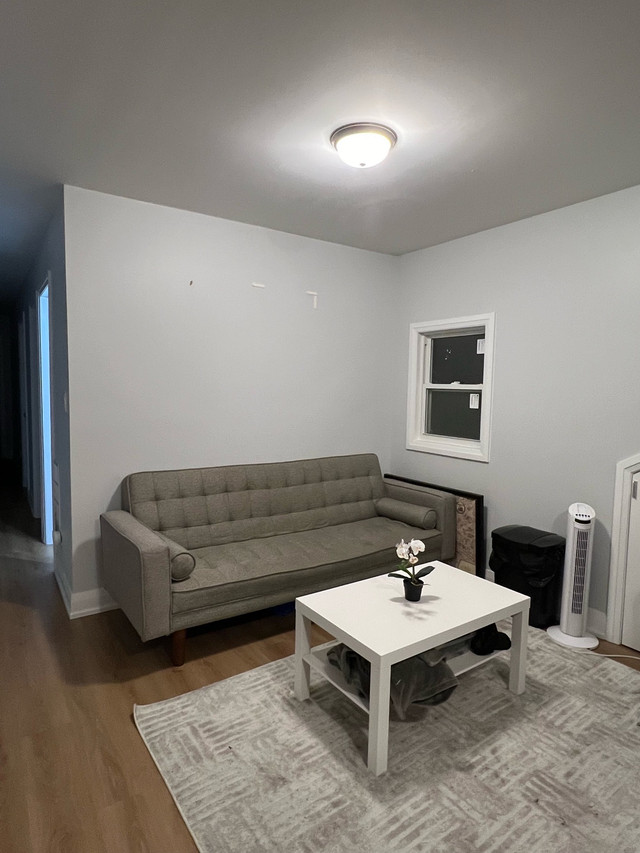 Downtown Toronto town house for sublease in Short Term Rentals in City of Toronto - Image 4