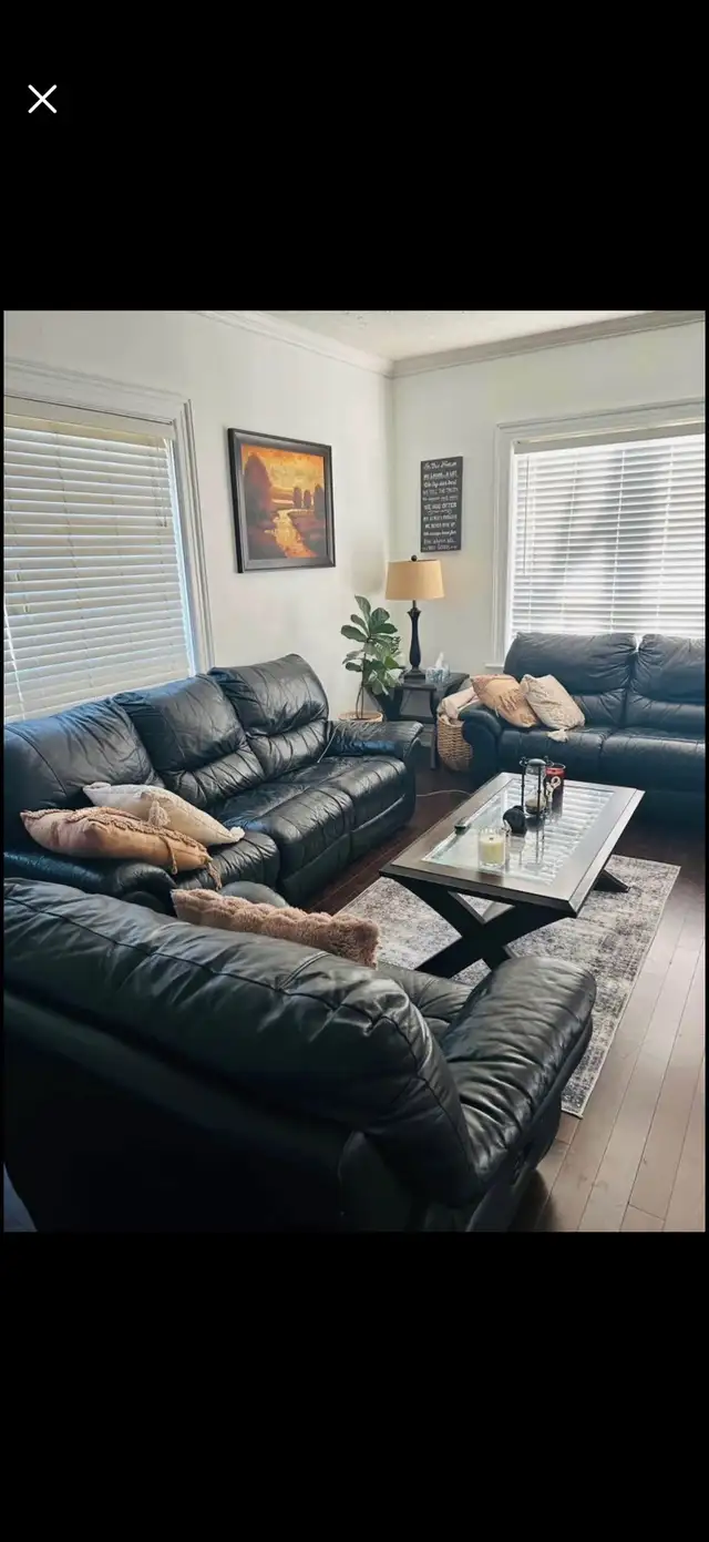 Room for rent in Oshawa in Room Rentals & Roommates in Oshawa / Durham Region - Image 4