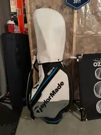 Taylormade Sim Golf Bag