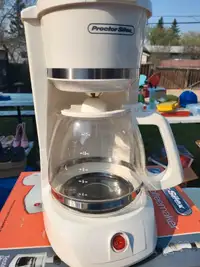 12 cup coffee pot