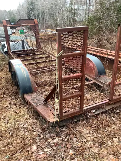 I have a trailer I’m looking to get rid of. Brakes are seized. No papers $1000.00 or beat offer. If...