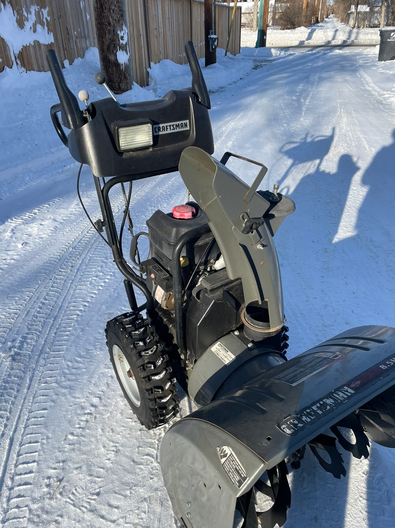 Big craftsman snowblower with electric start Snowblowers Saskatoon