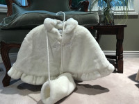 Girls Cape with Hand Muff (Like-New!)