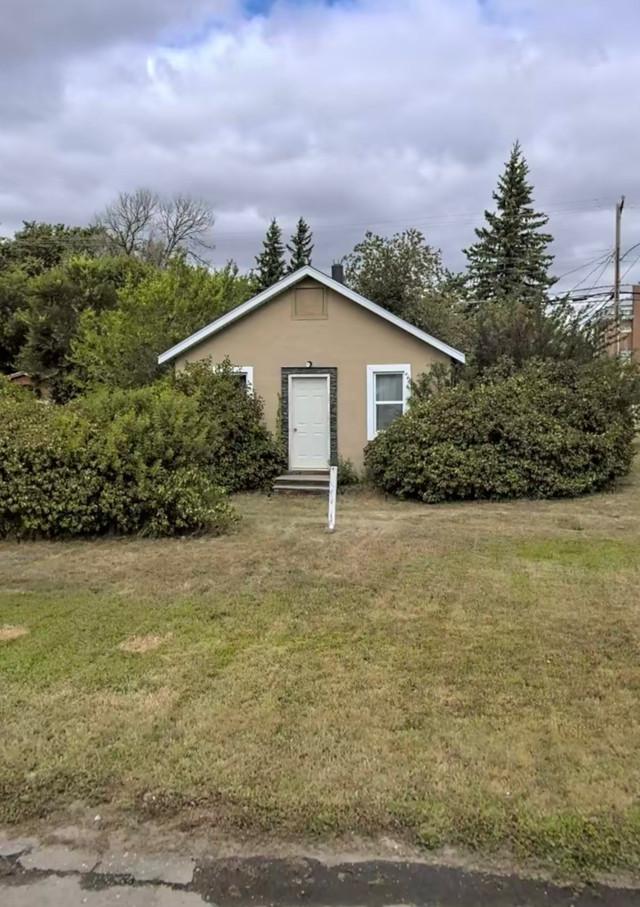 Small house for rent in Battleford Long Term Rentals Saskatoon Kijiji