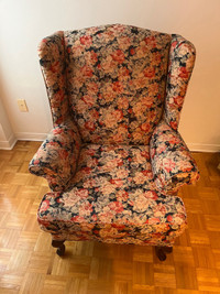 Wing Chairs (Set of Two)