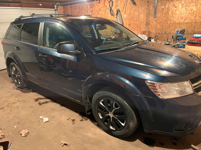  Dodge Journey for sale  7000. Best offer in Cars & Trucks in Strathcona County - Image 2