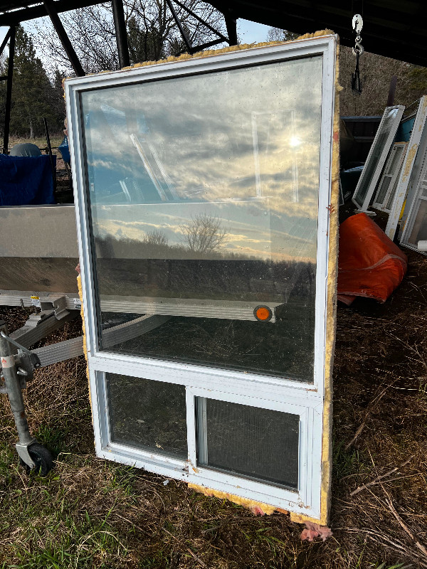 Used vinyl windows- 20yrs old- good to fair condition in Windows, Doors & Trim in North Bay