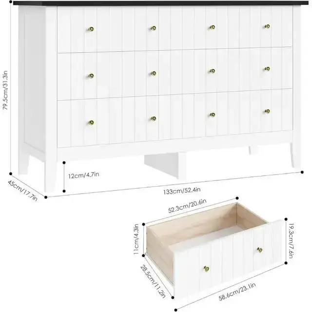 Beautiful 6 Drawer White Double Dresser, classic wardrobe  in Dressers & Wardrobes in Markham / York Region - Image 7
