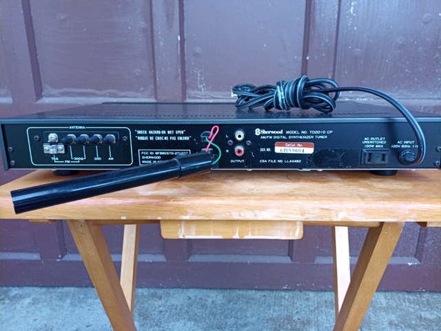 Sherwood TD 2010  cp tuner in Stereo Systems & Home Theatre in Ottawa - Image 3
