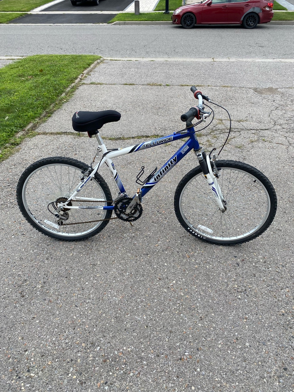 Infinity premier bike price sale