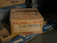 Clous de finition 1 - 1/4po, boîte de 50 lbs (22.6kg)