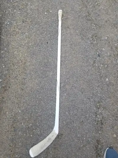 Sherwood youth hockey stick, View more