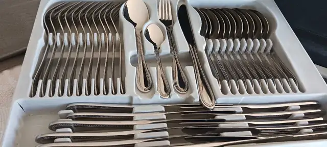 Complete Family Dining Package64302360343554123