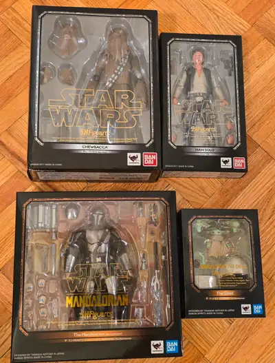 Opened, in excellent condition. Official Bandai Tamashii Nations Star wars figures. Han Solo and Che...