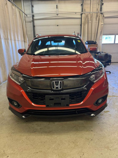 2019 Honda hr-v sport *get pre-approved today*