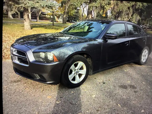 2013 Dodge Charger 597791492371261442