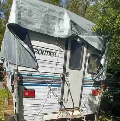 I have a truck camper for sale. The camper requires a 3/4 ton truck. The camper itself weighs 1086 k...
