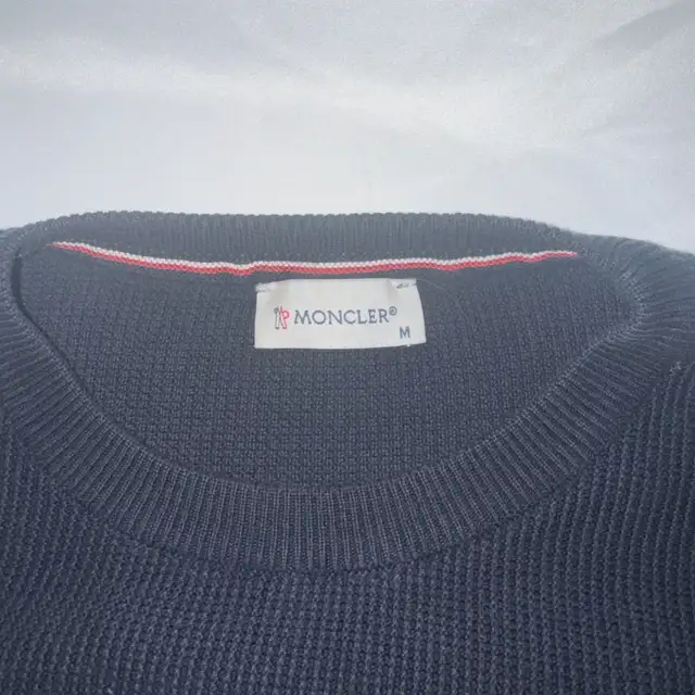 Moncler Sweater  in Men's in Mississauga / Peel Region - Image 4