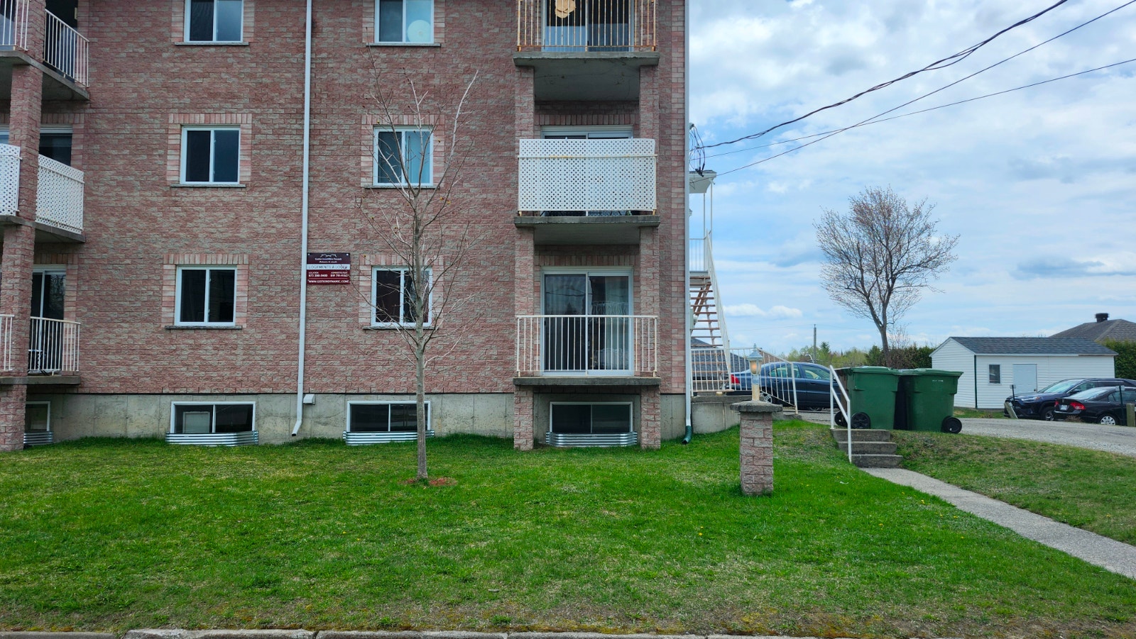 Appartement 3 chambres sur deux étages avec garage double — photo 2