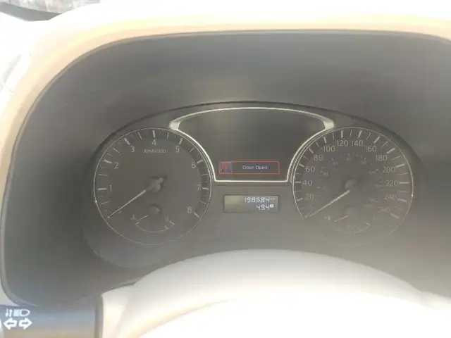Nissan  Pathfinder528484096247736328