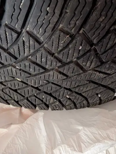 195/55/16. Almost brand new. Lots of tread left. Expensive tires. Have to sell cause I sold my car....
