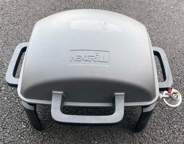 Nexgrill Portable Tabletop BBQ Grill in BBQs & Outdoor Cooking in Gatineau