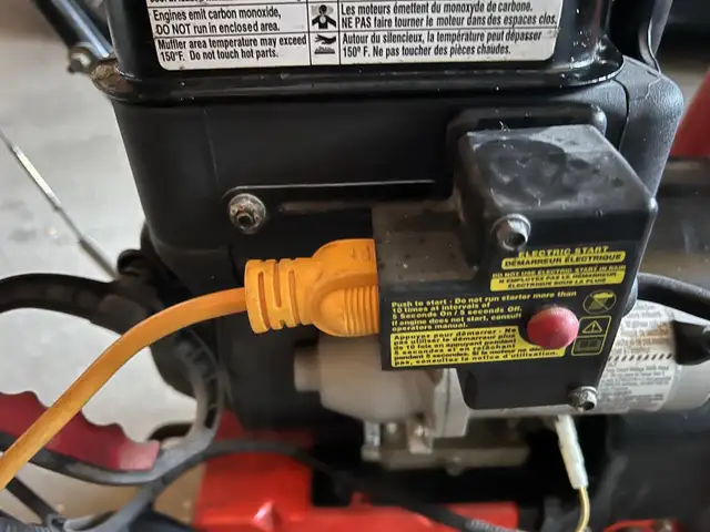 snow blower in Snowblowers in Mississauga / Peel Region - Image 5