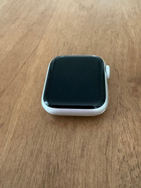 Apple watch series 5 GPS silver colour 