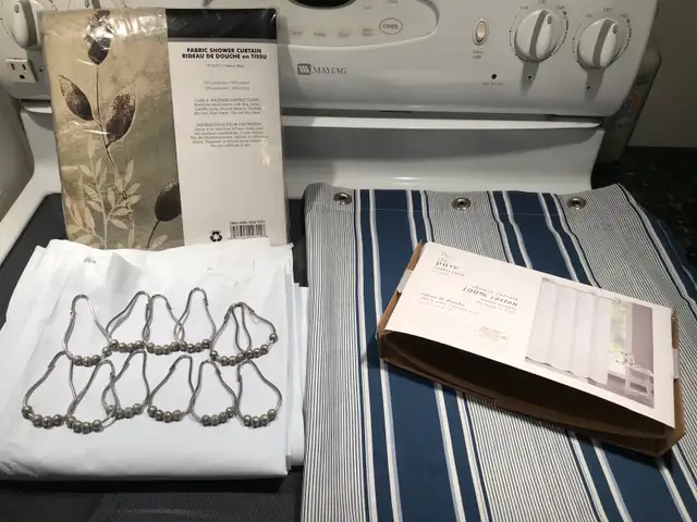 New plastic shower curtain 12 hooks Neuf rideau douche en plas in Bathwares in Ottawa - Image 3