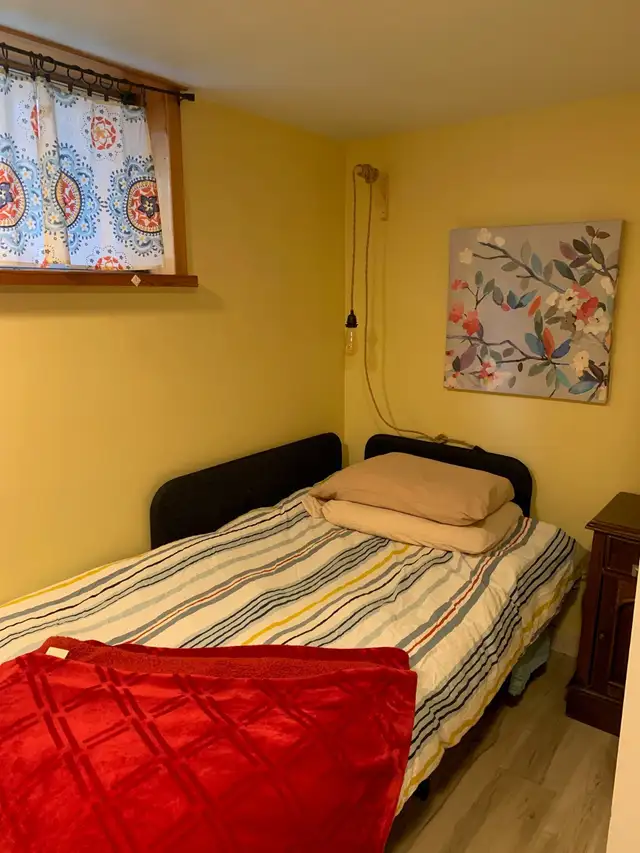 4 Bedroom House for Students or Faculty - Ashburnham Point in Long Term Rentals in Peterborough - Image 9