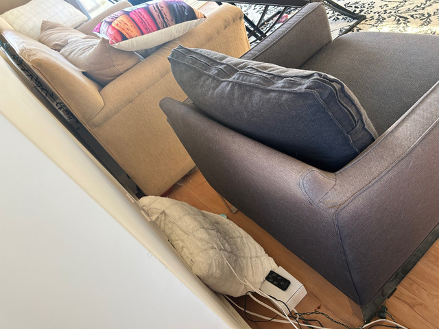 Sofa individuel  dans Sofas et futons  à Sherbrooke - Image 4