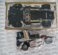 1977 Ideal TCR Slot Truck Jam Tinted Semi (2 Outside Shoes) R/R
