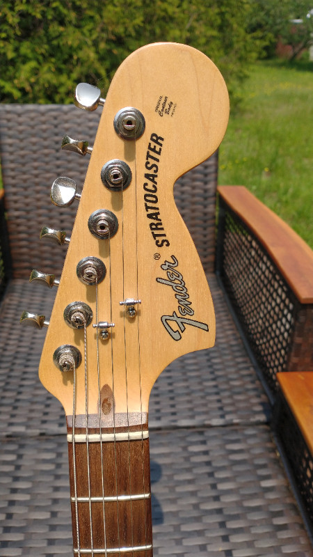 2018 Fender American Performer Stratocaster HSS in Guitars in Annapolis Valley - Image 2