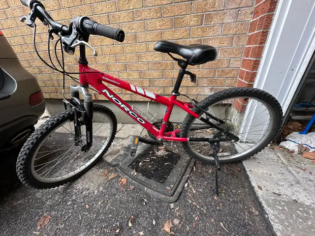 Norco Bike - Ages 6 - 12 in Kids in Ottawa - Image 2