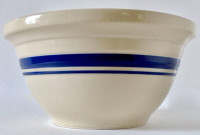 Vintage 1980 Collection. Bol Friendship pottery Roseville Ohio