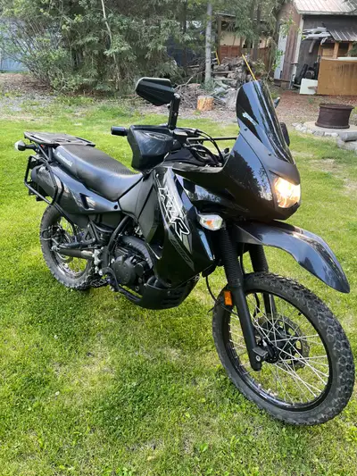 For sale is my 2018 Kawasaki KLR 650 with only 3,000 km. This bike is in mint condition, has been ex...
