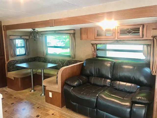 roulotte 33’ Sunny Brook in RVs & Motorhomes in Gatineau - Image 7