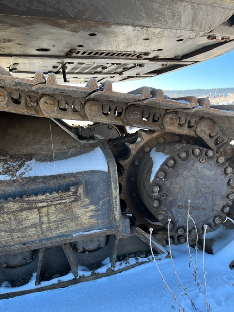 2013 Volvo FC2924C Processor in Heavy Equipment in 100 Mile House - Image 3