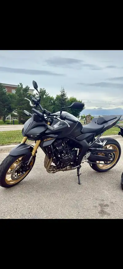 Mint Condition Ohlins suspension Brembo brakes Oil changed after 1k Warranty till 2030 Currently in...